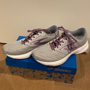 Brooks Launch 7 Sneaker